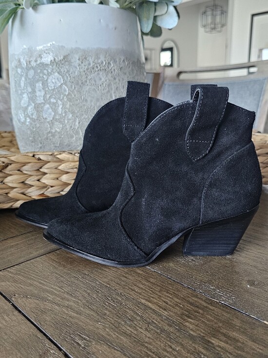 Jessica Simpson Shoes - Jessica Simpson Black Suede Western-BOHO Ankle Boots Shoes Women's Sz 6.5